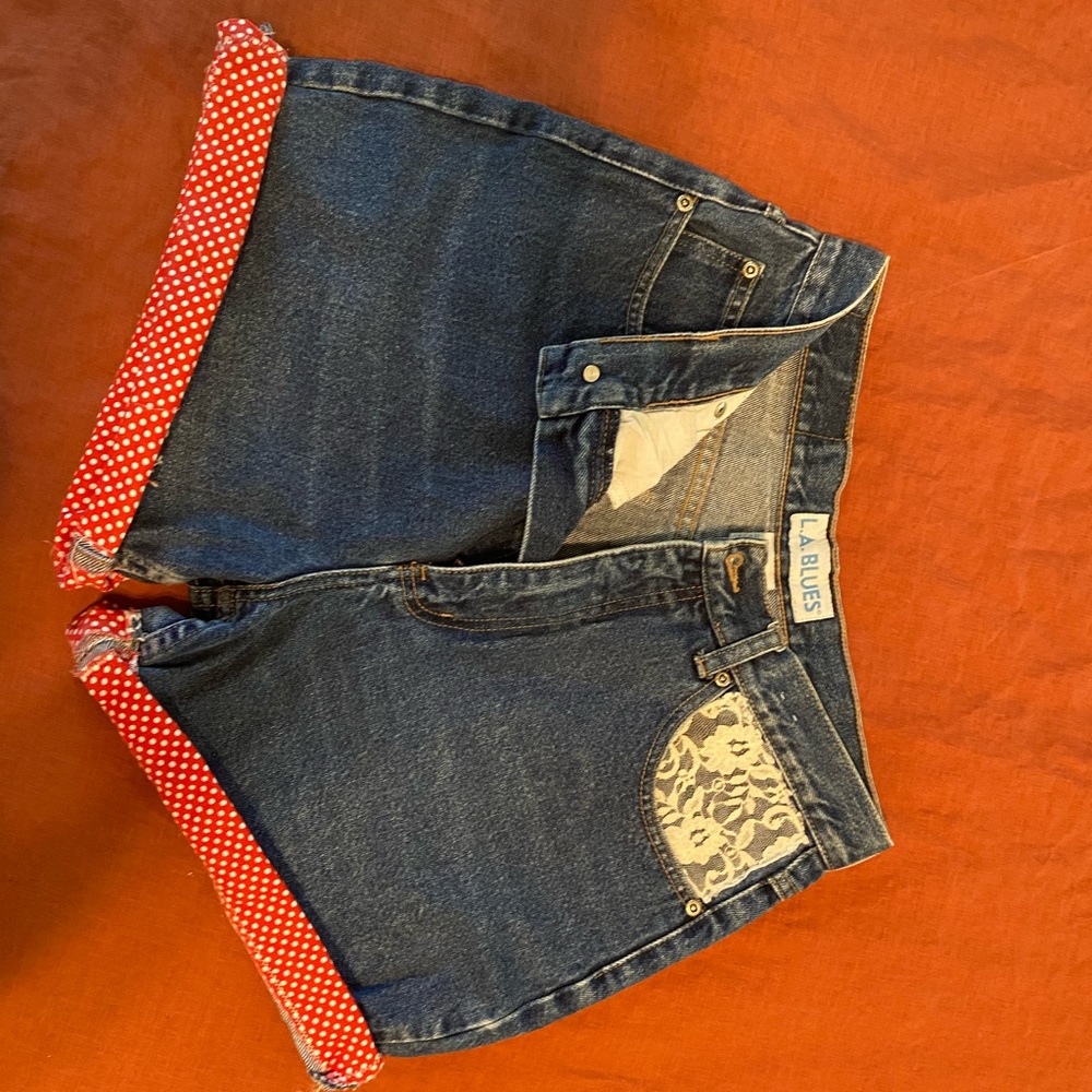 Vintage high waisted shorts